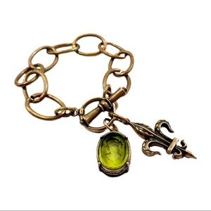 Extasia Green Cameo Bronze Link Charm Bracelet